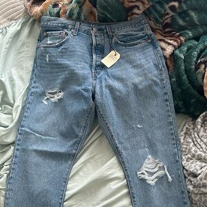 Levi’s 501 skinny jeans never worn. Brand new. 32x28